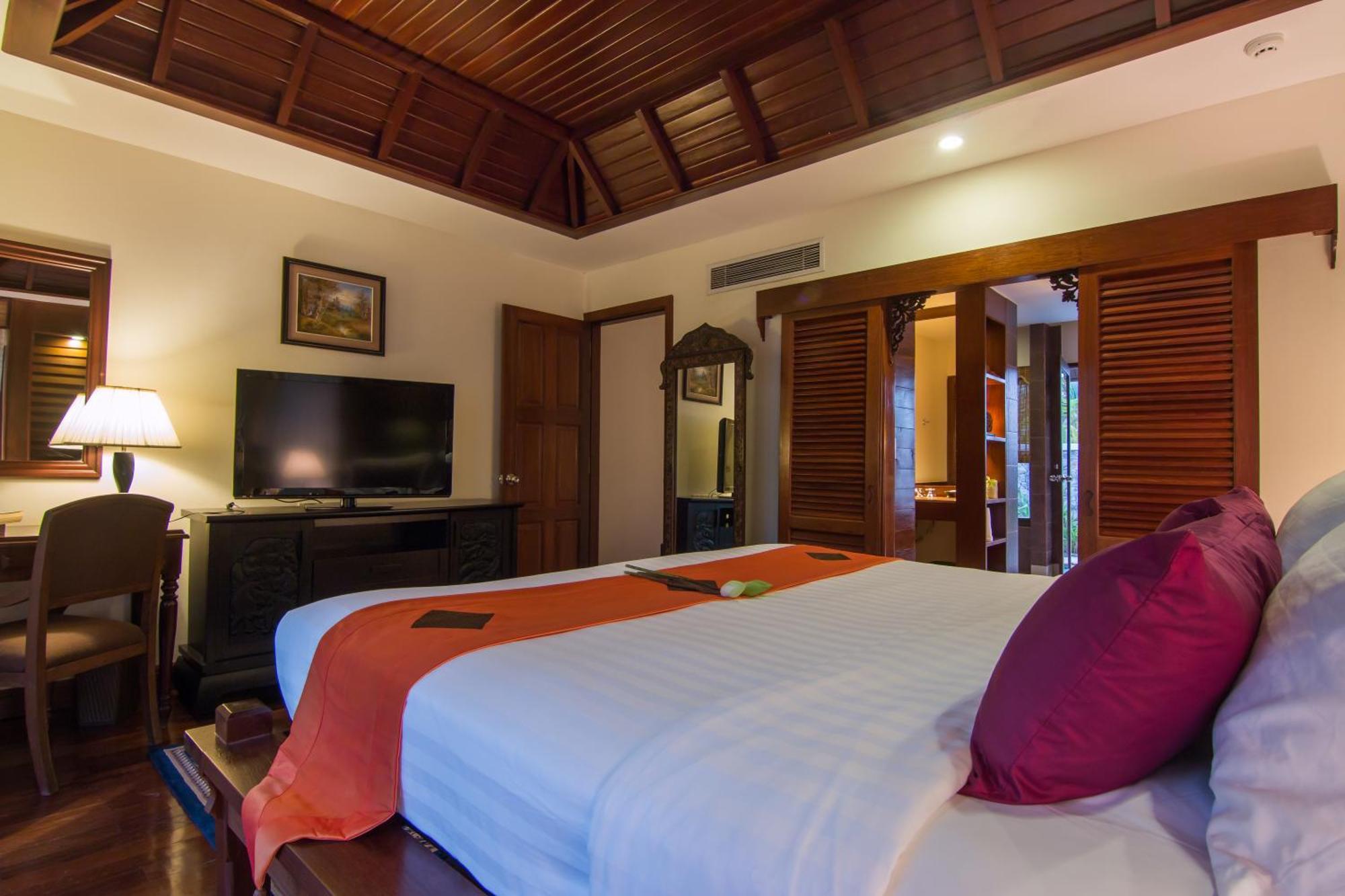 Palace Residence&Villa Ciudad de Siem Riep Habitación foto