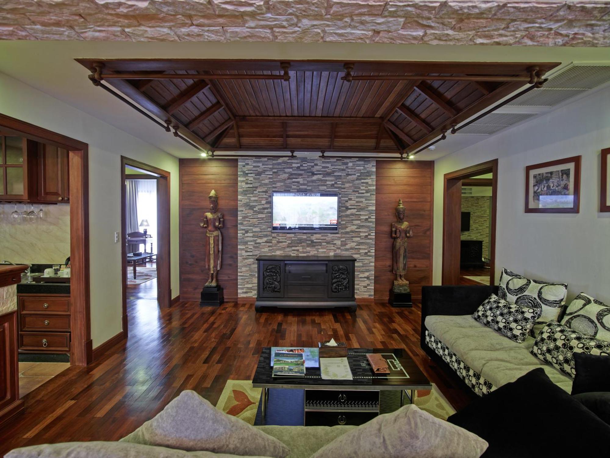 Palace Residence&Villa Ciudad de Siem Riep Habitación foto